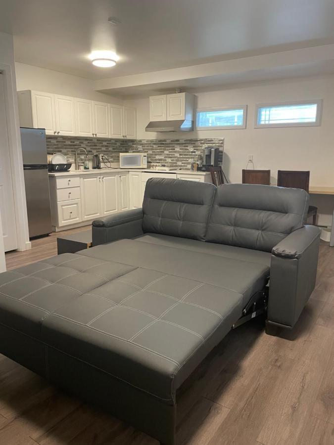Starting Point Family House * Saanich